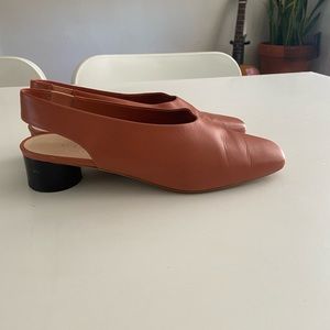Everlane sling back heels